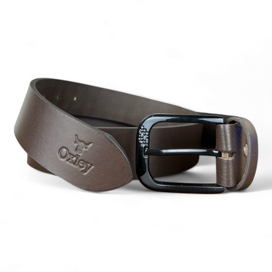 Artisanal Brown: Leather Belt